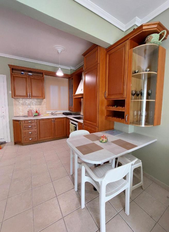 Orange Tree Apartment 아스프로발타 외부 사진